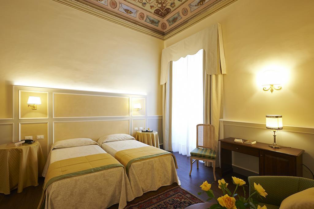 Hotel Firenze Capitale Bagian luar foto