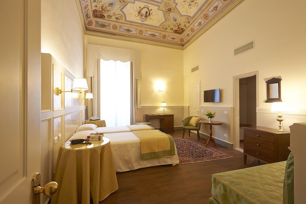 Hotel Firenze Capitale Bagian luar foto
