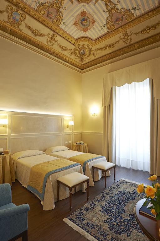 Hotel Firenze Capitale Bagian luar foto